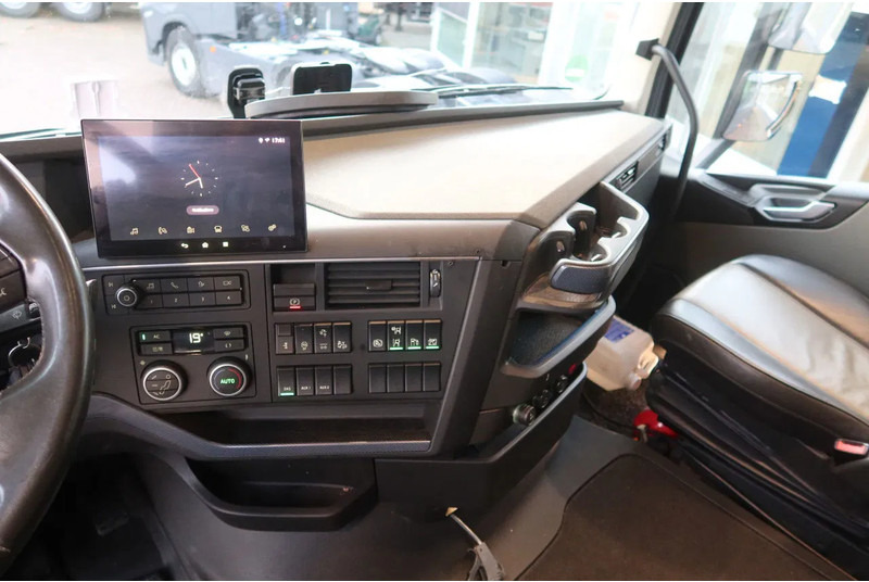 Volvo FH FH 500 Globetrotter Full Air suspension. - Trekker: afbeelding 5 Volvo FH FH 500 Globetrotter Full Air suspension. - Trekker: afbeelding 5