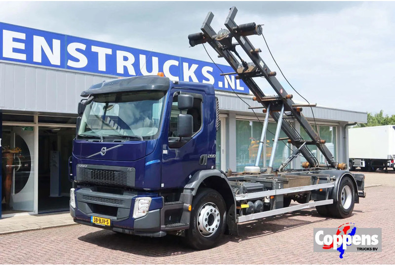 Volvo FE 280 Container / Kabelsysteem H.T.S Kabel, 15 ton, 575 cm 6 Cilinder - Kabelsysteem truck: afbeelding 1 Volvo FE 280 Container / Kabelsysteem H.T.S Kabel, 15 ton, 575 cm 6 Cilinder - Kabelsysteem truck: afbeelding 1