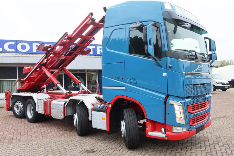 Volvo FH 460 Hooklift 8x2 Haakarm. 3x Steering axle - Kabelsysteem truck: afbeelding 2 Volvo FH 460 Hooklift 8x2 Haakarm. 3x Steering axle - Kabelsysteem truck: afbeelding 2