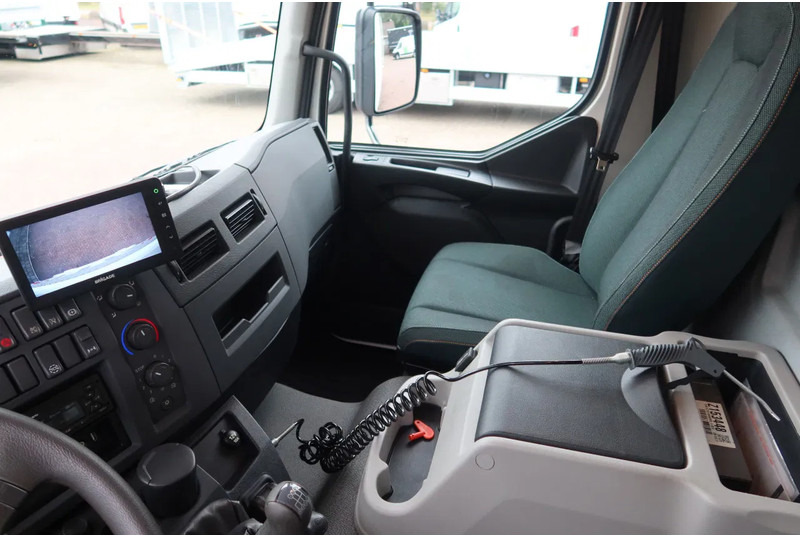 Volvo FL 250 Bakwagen + Dhollandia 1500 kg - Bakwagen: afbeelding 5 Volvo FL 250 Bakwagen + Dhollandia 1500 kg - Bakwagen: afbeelding 5