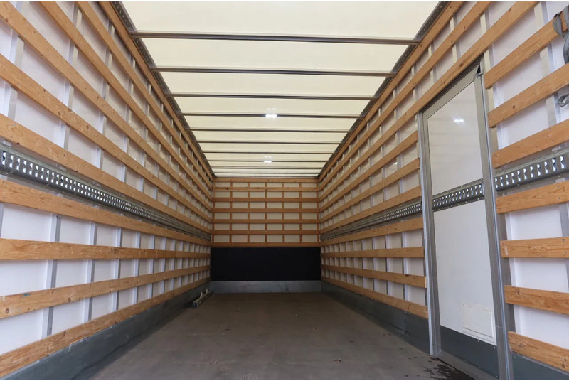 Volvo FL 250 Bakwagen + Dhollandia 1500 kg - Bakwagen: afbeelding 4 Volvo FL 250 Bakwagen + Dhollandia 1500 kg - Bakwagen: afbeelding 4