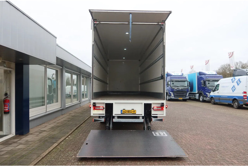 Volvo FM 340 Geïsoleerd Dak DHollandia 3000 kg - Bakwagen: afbeelding 4 Volvo FM 340 Geïsoleerd Dak DHollandia 3000 kg - Bakwagen: afbeelding 4