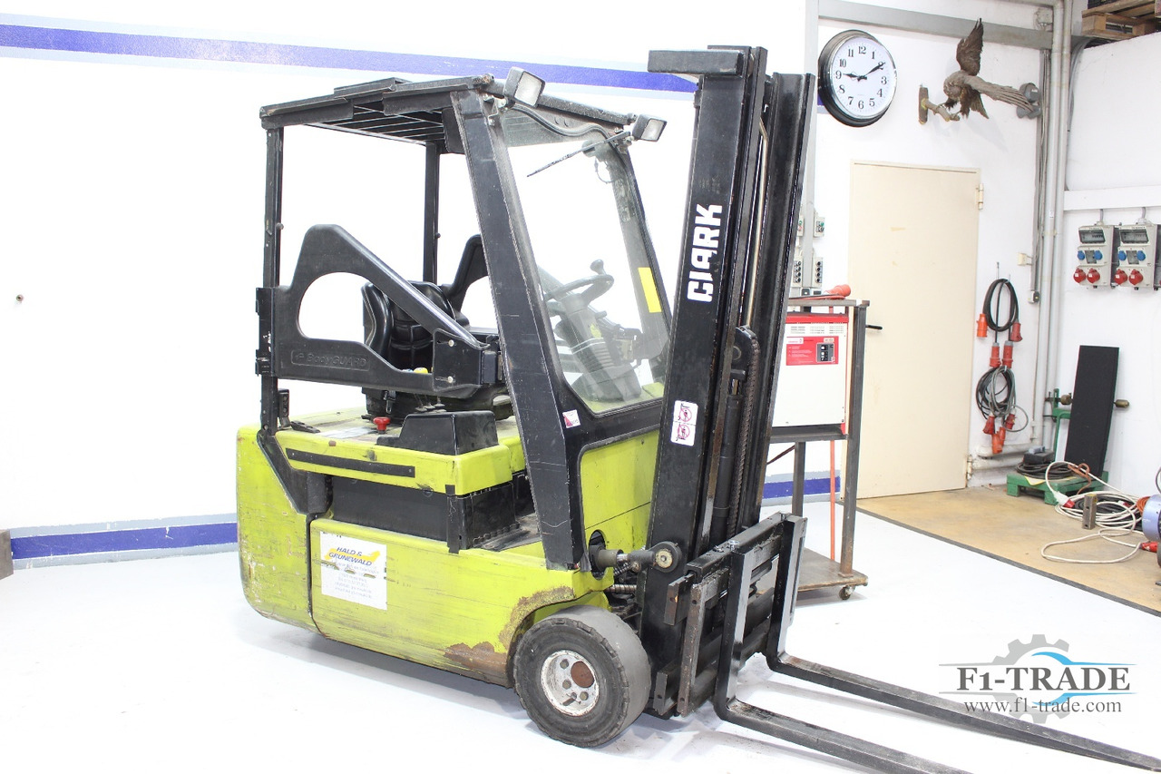 CLARK CTM 16 S - Elektrische heftruck: afbeelding 2 CLARK CTM 16 S - Elektrische heftruck: afbeelding 2
