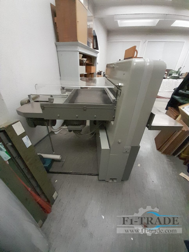 Polar 76 EM - Papiersnijmachine: afbeelding 3 Polar 76 EM - Papiersnijmachine: afbeelding 3