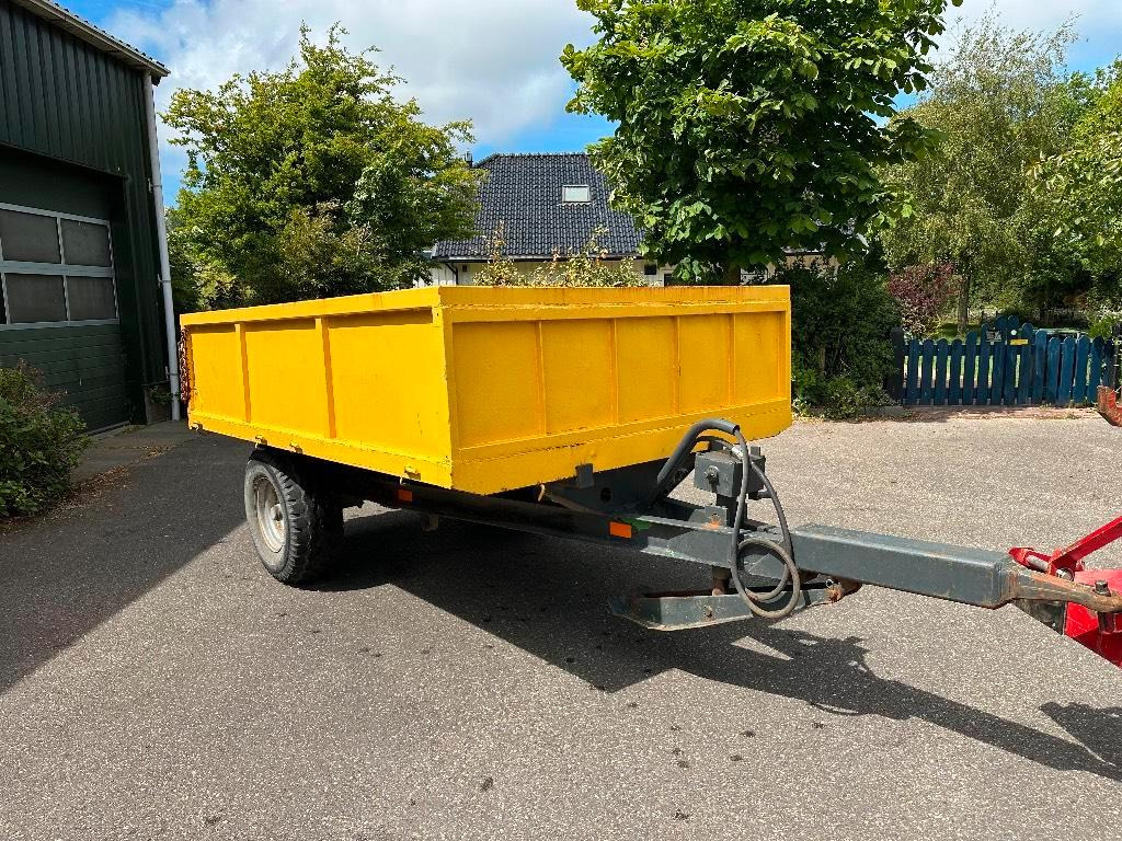 Miedema 4 ton Kipper bakkenwagen kiepwagen (bj 1998) - Kipper aanhangwagen: afbeelding 1 Miedema 4 ton Kipper bakkenwagen kiepwagen (bj 1998) - Kipper aanhangwagen: afbeelding 1