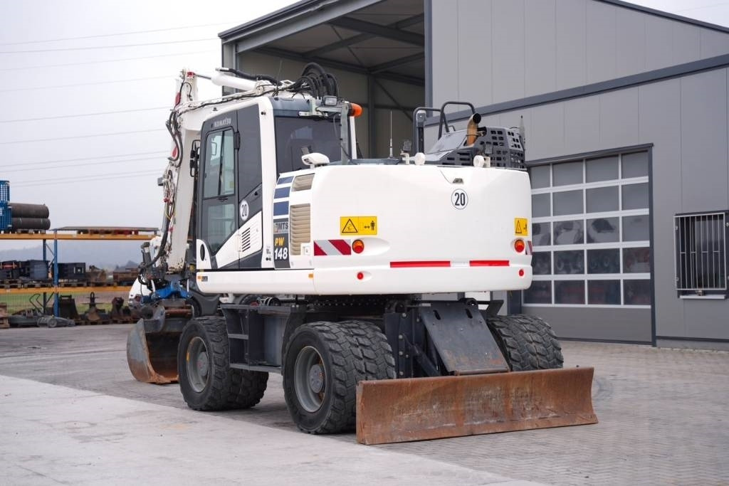Komatsu PW 148-11 - Mobiele graafmachine: afbeelding 3 Komatsu PW 148-11 - Mobiele graafmachine: afbeelding 3