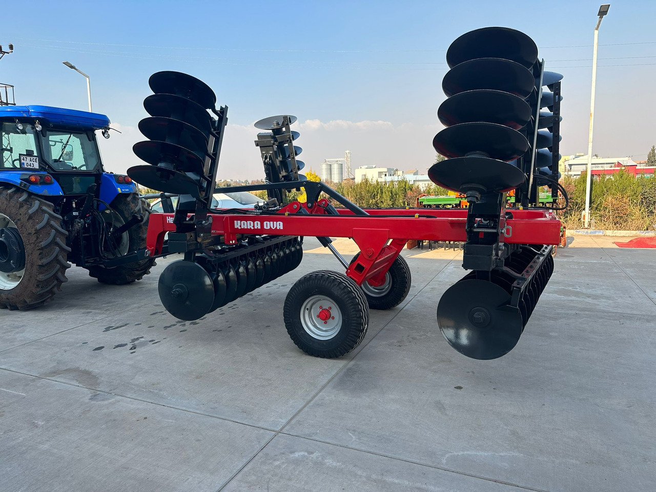 SOIL MASTER FOLDABLE TYPE GOBLE DISC HARROW - Schijveneg: afbeelding 2 SOIL MASTER FOLDABLE TYPE GOBLE DISC HARROW - Schijveneg: afbeelding 2