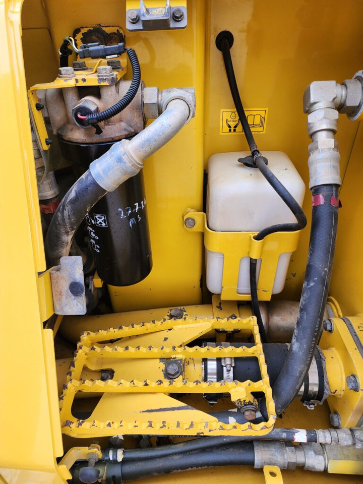 KOMATSU D61PX-23 - Bulldozer: afbeelding 4 KOMATSU D61PX-23 - Bulldozer: afbeelding 4