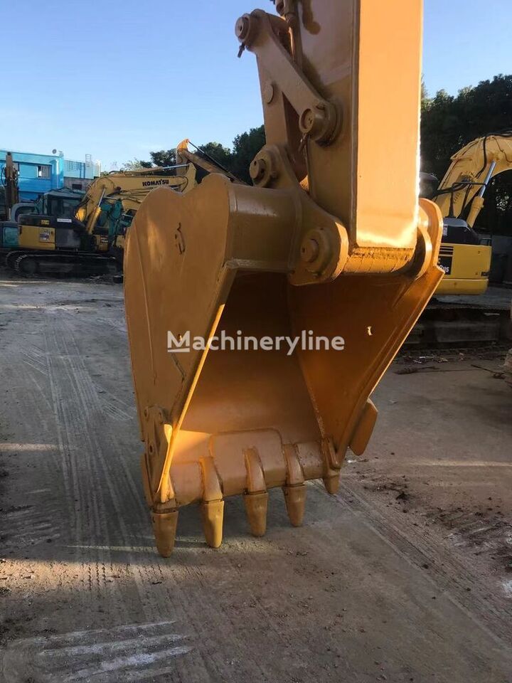 Caterpillar Caterpillar 330B 325B - Rupsgraafmachine: afbeelding 3 Caterpillar Caterpillar 330B 325B - Rupsgraafmachine: afbeelding 3