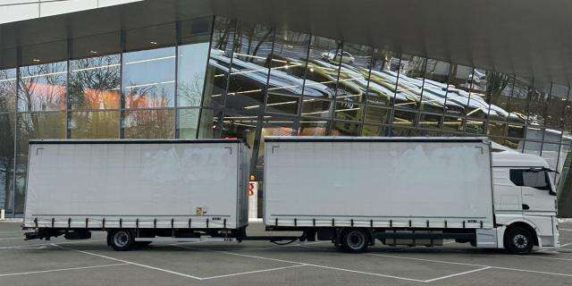 Schuifzeilen vrachtwagen MAN TGX18.470 4x2 LL Retarder (8830): afbeelding 7