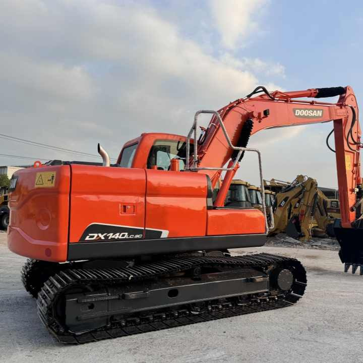 14 Ton Original Korea Used Doosan DX140LC-9c DX 140 150 225 300 Hydraulic Crawler Excavators in Good Condition Doosan140 - Graafmachine: afbeelding 1 14 Ton Original Korea Used Doosan DX140LC-9c DX 140 150 225 300 Hydraulic Crawler Excavators in Good Condition Doosan140 - Graafmachine: afbeelding 1