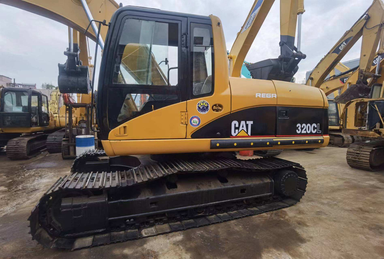 20Tons excavator Used CAT Excavator 320B 320BL 320C 320CL 320D 320D2 320D2L Made In Japan - Rupsgraafmachine: afbeelding 4 20Tons excavator Used CAT Excavator 320B 320BL 320C 320CL 320D 320D2 320D2L Made In Japan - Rupsgraafmachine: afbeelding 4