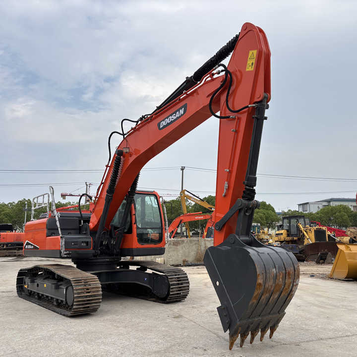 22 Tons Excavator Original Doosan Dx225LCA Crawler Digger Secondhand Used Good Condition Doosan Hydraulic Excavator on Sale - Rupsgraafmachine: afbeelding 1 22 Tons Excavator Original Doosan Dx225LCA Crawler Digger Secondhand Used Good Condition Doosan Hydraulic Excavator on Sale - Rupsgraafmachine: afbeelding 1
