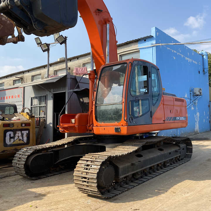 Best Selling DOOSAN excavator machine construction used machinery equipment dx225 DX60 DX70 DH60 DH220 used excavators in stock - Graafmachine: afbeelding 1 Best Selling DOOSAN excavator machine construction used machinery equipment dx225 DX60 DX70 DH60 DH220 used excavators in stock - Graafmachine: afbeelding 1