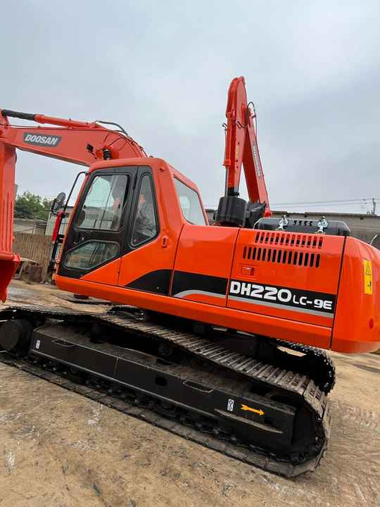 Best Selling DOOSAN excavator machine construction used machinery equipment dx225 DX60 DX70 DH60 DH220 used excavators in stock - Graafmachine: afbeelding 2 Best Selling DOOSAN excavator machine construction used machinery equipment dx225 DX60 DX70 DH60 DH220 used excavators in stock - Graafmachine: afbeelding 2