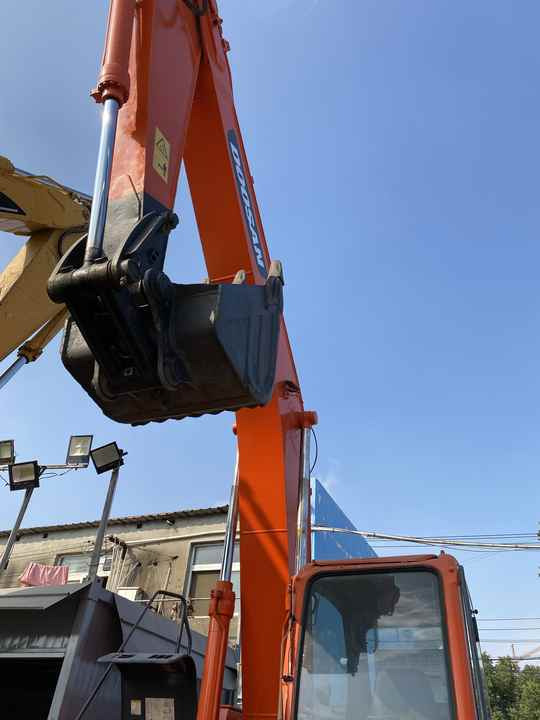Best Selling DOOSAN excavator machine construction used machinery equipment dx225 DX60 DX70 DH60 DH220 used excavators in stock - Graafmachine: afbeelding 5 Best Selling DOOSAN excavator machine construction used machinery equipment dx225 DX60 DX70 DH60 DH220 used excavators in stock - Graafmachine: afbeelding 5