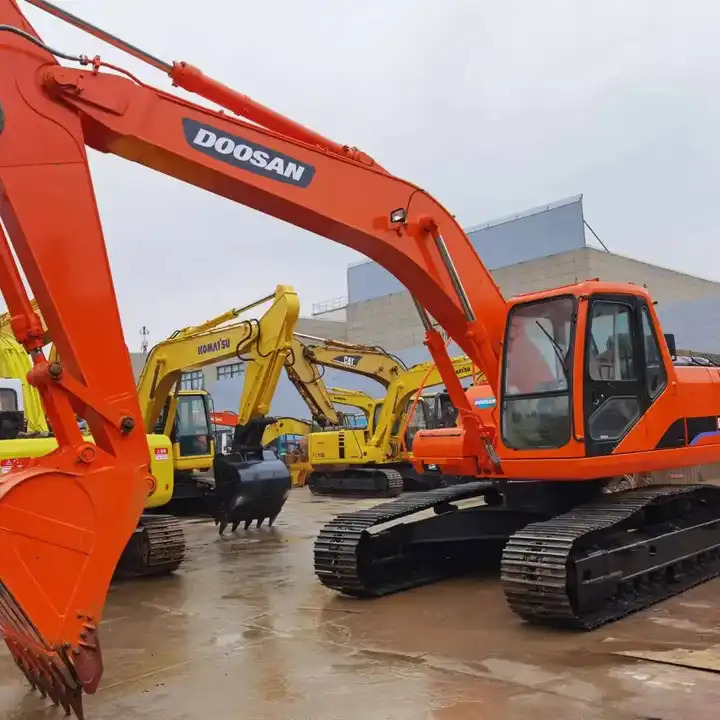 Excellent ConditionUsed Excavator Doosan Dh220 ,Nice Performance 22ton Used Excavator Dh220-7 At Low Price For Sale - Rupsgraafmachine: afbeelding 1 Excellent ConditionUsed Excavator Doosan Dh220 ,Nice Performance 22ton Used Excavator Dh220-7 At Low Price For Sale - Rupsgraafmachine: afbeelding 1
