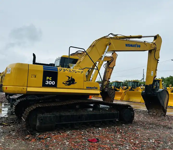 Favorable Price Japan Original Good Working Condition Used Komatsu Pc300-7 Tracked Excavator In Shanghai - Rupsgraafmachine: afbeelding 1 Favorable Price Japan Original Good Working Condition Used Komatsu Pc300-7 Tracked Excavator In Shanghai - Rupsgraafmachine: afbeelding 1