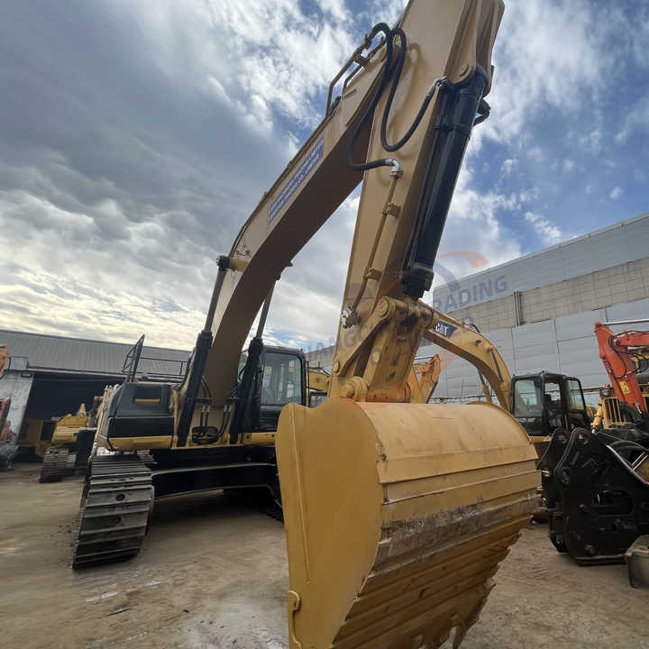 Heavy Cat Mining Excavator Cat 349d, 340d, 345D, 336D Excellent Secondhand Excavator in Shanghai - Graafmachine: afbeelding 1 Heavy Cat Mining Excavator Cat 349d, 340d, 345D, 336D Excellent Secondhand Excavator in Shanghai - Graafmachine: afbeelding 1