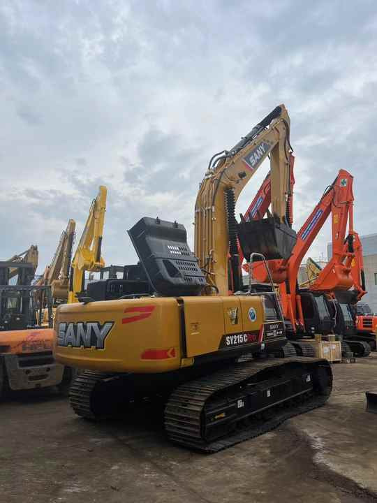 Second hand Used SANY 215 excavator Excavadoras de segunda mano SANY215C - Rupsgraafmachine: afbeelding 4 Second hand Used SANY 215 excavator Excavadoras de segunda mano SANY215C - Rupsgraafmachine: afbeelding 4
