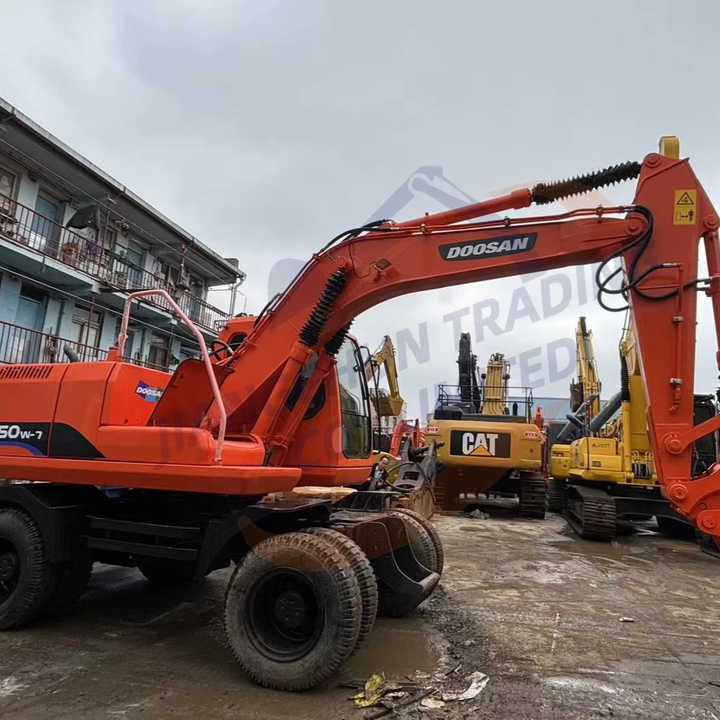 Used excavator doosan dh150 excavators machinery doosan dx60 dx80 dx75 dx225 Good Condition Low price - Rupsgraafmachine: afbeelding 1 Used excavator doosan dh150 excavators machinery doosan dx60 dx80 dx75 dx225 Good Condition Low price - Rupsgraafmachine: afbeelding 1