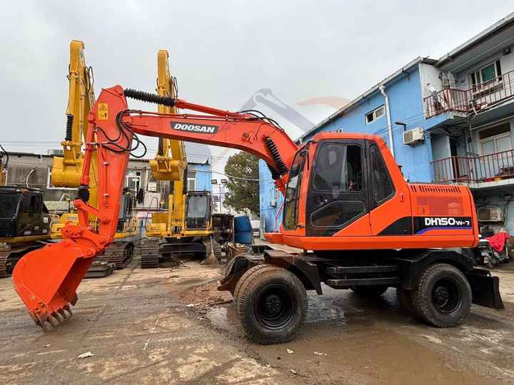 Used excavator doosan dh150 excavators machinery doosan dx60 dx80 dx75 dx225 Good Condition Low price - Rupsgraafmachine: afbeelding 3 Used excavator doosan dh150 excavators machinery doosan dx60 dx80 dx75 dx225 Good Condition Low price - Rupsgraafmachine: afbeelding 3