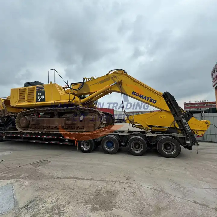 Second hand nice price good condition komatsu pc650 pc600 pc700 65 ton large excavator - Graafmachine: afbeelding 2 Second hand nice price good condition komatsu pc650 pc600 pc700 65 ton large excavator - Graafmachine: afbeelding 2