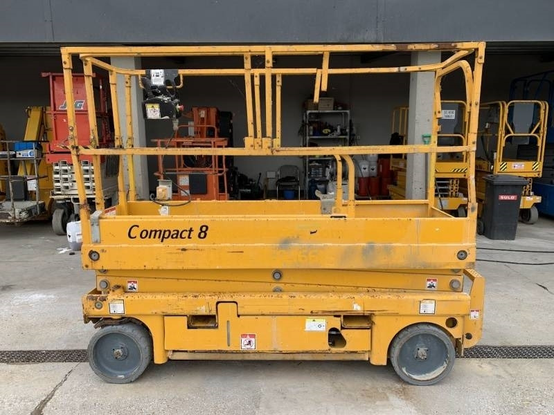 Haulotte Compact 8 - Schaarlift: afbeelding 5 Haulotte Compact 8 - Schaarlift: afbeelding 5