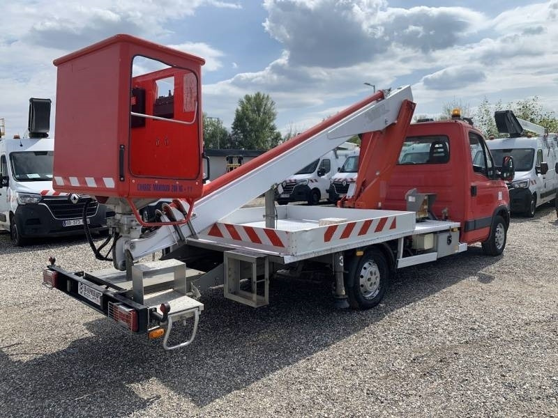 Iveco Daily Multitel 160 ALU DS - 16m - Vrachtwagen hoogwerker: afbeelding 5 Iveco Daily Multitel 160 ALU DS - 16m - Vrachtwagen hoogwerker: afbeelding 5