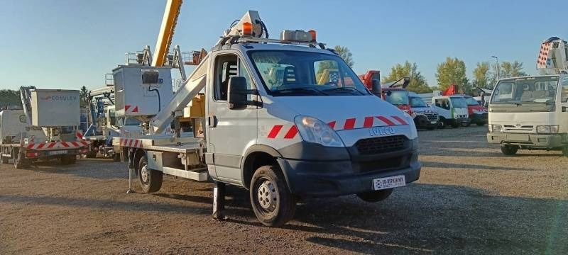 Iveco Daily Multitel 160 ALU DS - 16m - Vrachtwagen hoogwerker: afbeelding 1 Iveco Daily Multitel 160 ALU DS - 16m - Vrachtwagen hoogwerker: afbeelding 1