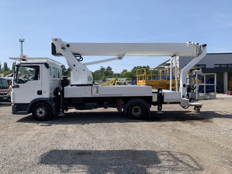 MAN TGL 7.150 RuthmannSteiger T330 - 33m - 320 kg - Vrachtwagen hoogwerker: afbeelding 5 MAN TGL 7.150 RuthmannSteiger T330 - 33m - 320 kg - Vrachtwagen hoogwerker: afbeelding 5