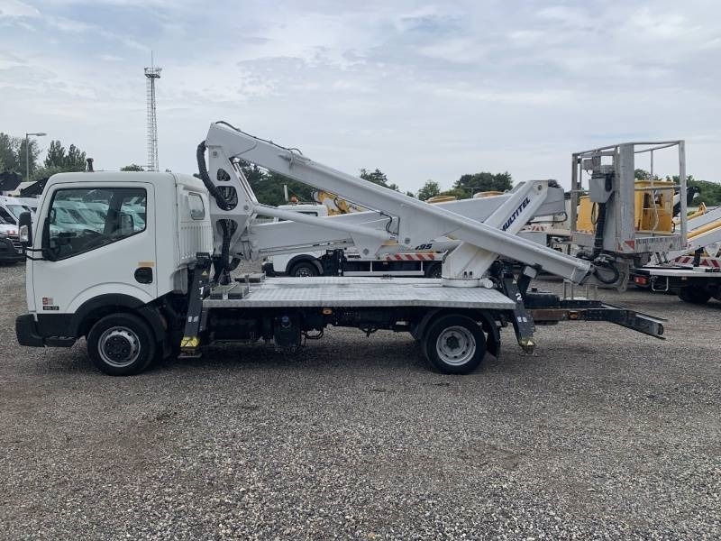 Nissan Cabstar Multitel HX195 - 19,5m - Vrachtwagen hoogwerker: afbeelding 5 Nissan Cabstar Multitel HX195 - 19,5m - Vrachtwagen hoogwerker: afbeelding 5