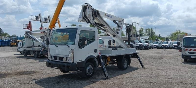 Nissan Cabstar Oil&Steel Snake 189 - 18 m, 225 kg - Vrachtwagen hoogwerker: afbeelding 2 Nissan Cabstar Oil&Steel Snake 189 - 18 m, 225 kg - Vrachtwagen hoogwerker: afbeelding 2