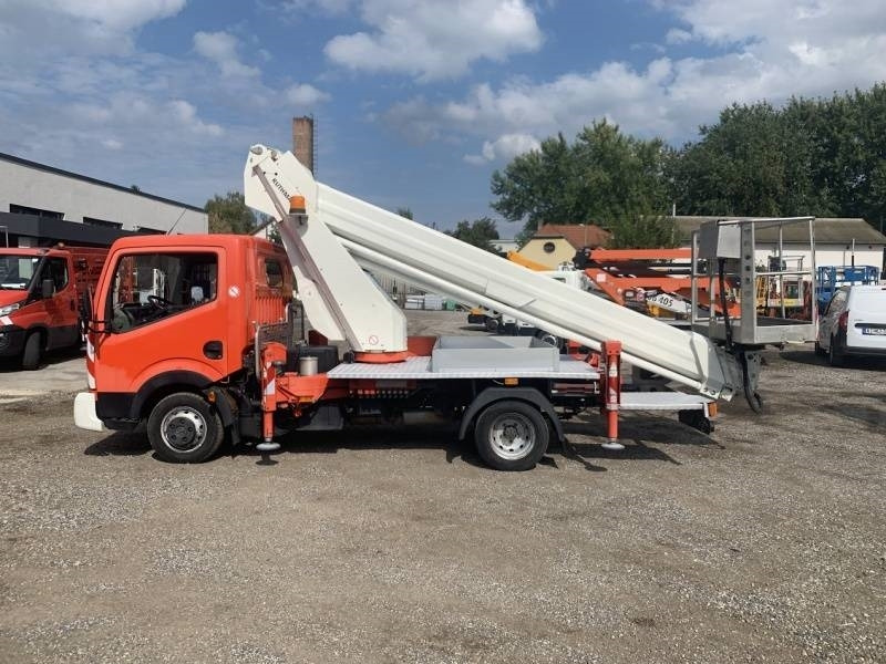 Nissan Cabstar Ruthmann TB270 - 27m - 230 kg - Vrachtwagen hoogwerker: afbeelding 5 Nissan Cabstar Ruthmann TB270 - 27m - 230 kg - Vrachtwagen hoogwerker: afbeelding 5