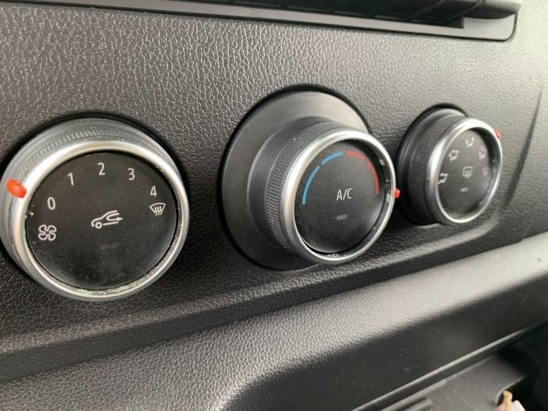 Leasing Renault Master Versalift ETL-32-125 - 12,5 m - 120kg  Renault Master Versalift ETL-32-125 - 12,5 m - 120kg: afbeelding 13