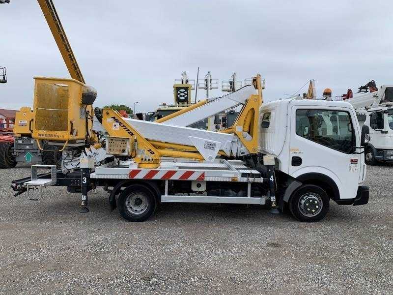Renault Maxity Multitel MX200 - 20 m - Vrachtwagen hoogwerker: afbeelding 4 Renault Maxity Multitel MX200 - 20 m - Vrachtwagen hoogwerker: afbeelding 4
