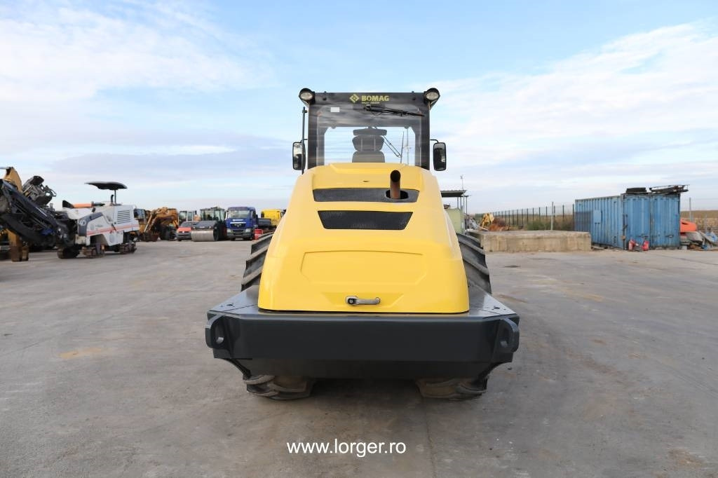 Bomag BW 219 D H-5 - Schapenpootwals/ Grondverdichter: afbeelding 4 Bomag BW 219 D H-5 - Schapenpootwals/ Grondverdichter: afbeelding 4