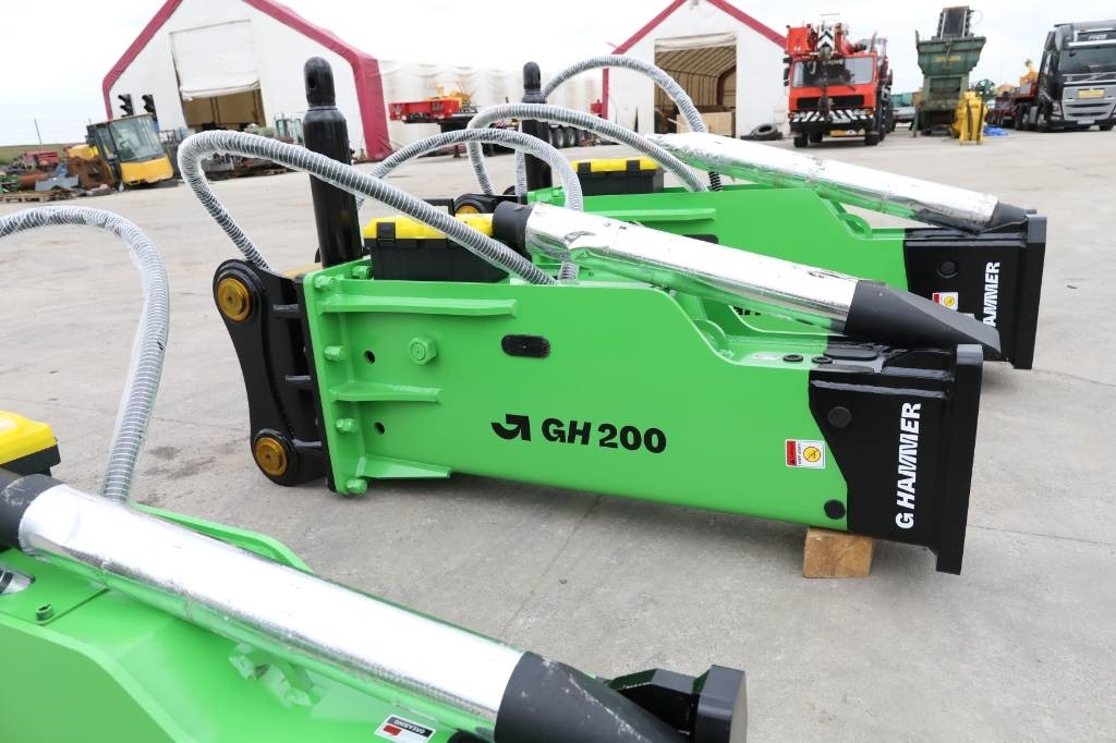 G HAMMER GH 200, POWER, NOT NOISE ! NEW 2025 MODEL - Hydraulische hamer voor Bouwmachine: afbeelding 1 G HAMMER GH 200, POWER, NOT NOISE ! NEW 2025 MODEL - Hydraulische hamer voor Bouwmachine: afbeelding 1