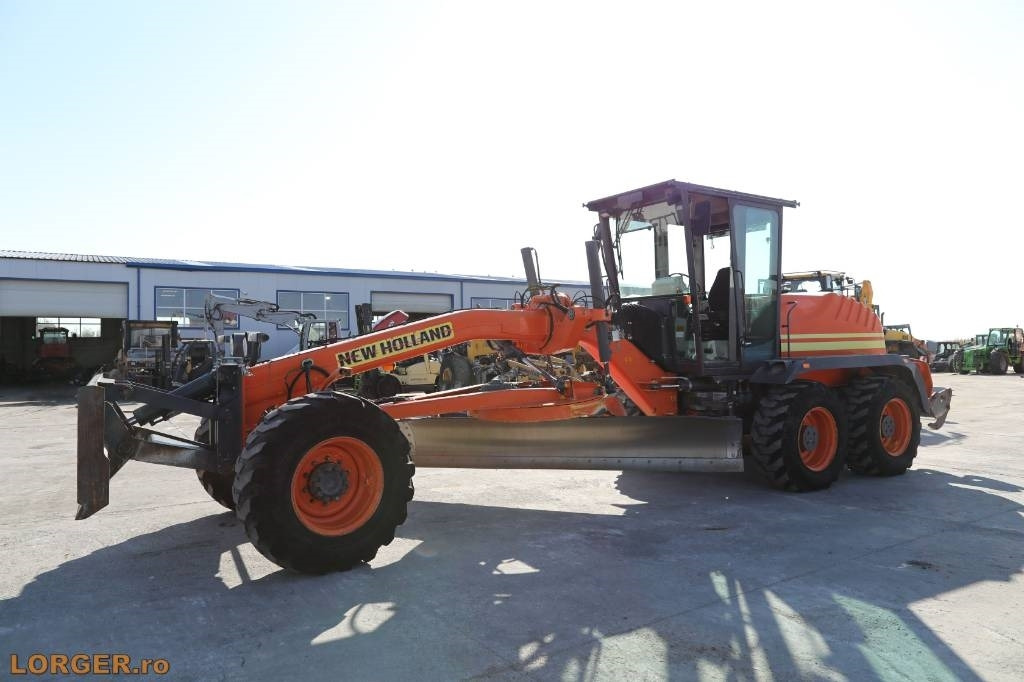 New Holland F 156.6 A with 3D GPS System  - Grader: afbeelding 4 New Holland F 156.6 A with 3D GPS System  - Grader: afbeelding 4