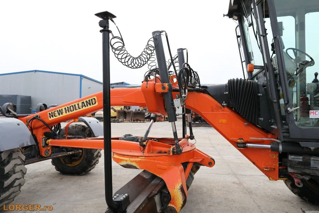 New Holland F 156.6 A with 3D GPS System  - Grader: afbeelding 5 New Holland F 156.6 A with 3D GPS System  - Grader: afbeelding 5