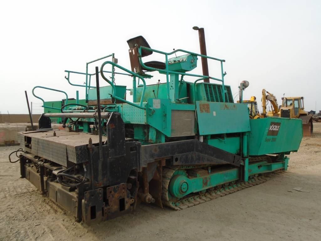 Vögele Super 2000  - Asfaltafwerkmachine: afbeelding 2 Vögele Super 2000  - Asfaltafwerkmachine: afbeelding 2