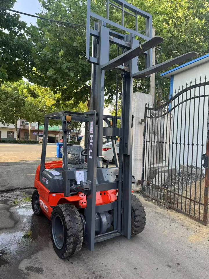 HELI 3tons - Heftruck: afbeelding 3 HELI 3tons - Heftruck: afbeelding 3