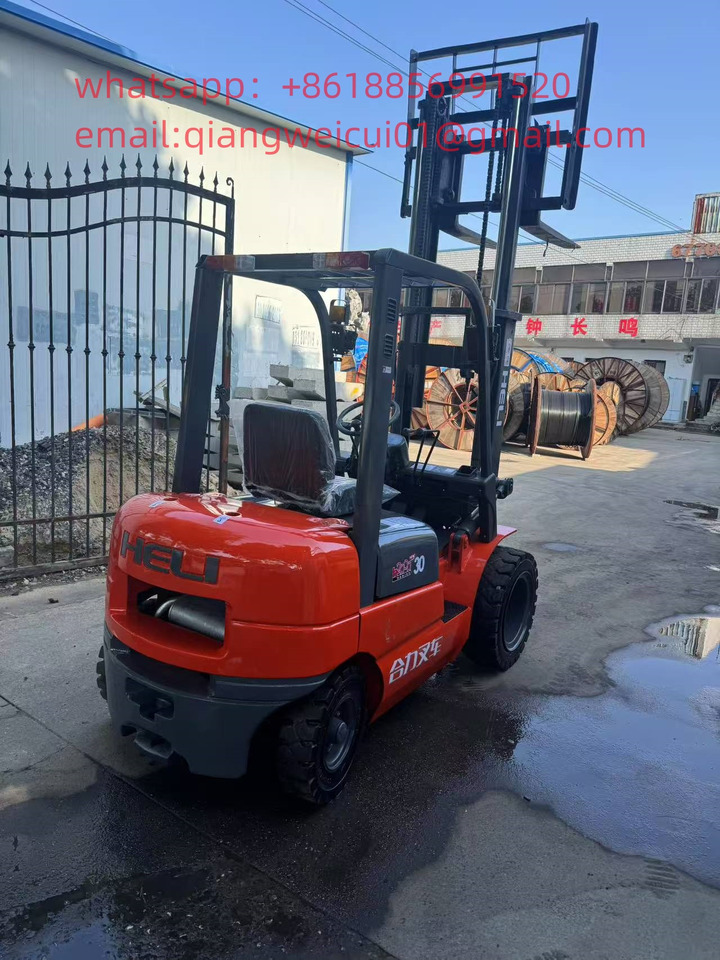 HELI 3tons - Heftruck: afbeelding 2 HELI 3tons - Heftruck: afbeelding 2