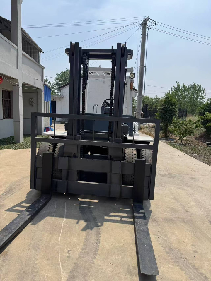 Tcm 10tons - Heftruck: afbeelding 4 Tcm 10tons - Heftruck: afbeelding 4