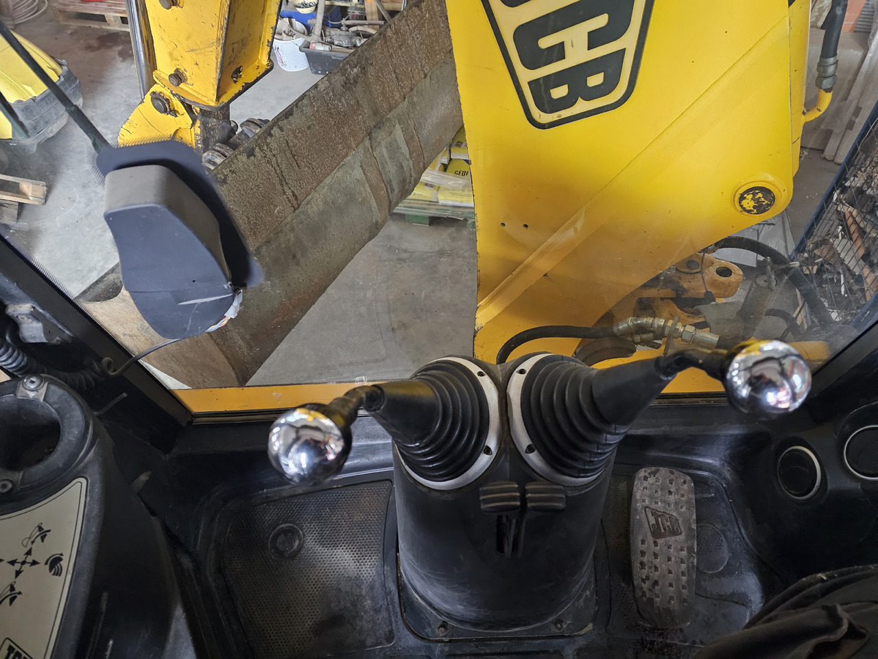 JCB 4CX - Graaflaadmachine: afbeelding 2 JCB 4CX - Graaflaadmachine: afbeelding 2