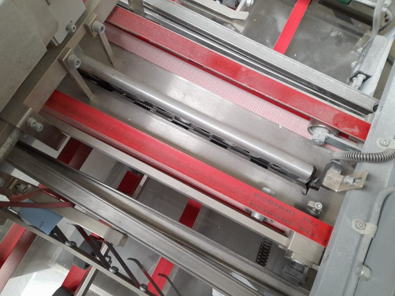 Guk ZK 500 | 1999 - Vouwmachine: afbeelding 4 Guk ZK 500 | 1999 - Vouwmachine: afbeelding 4