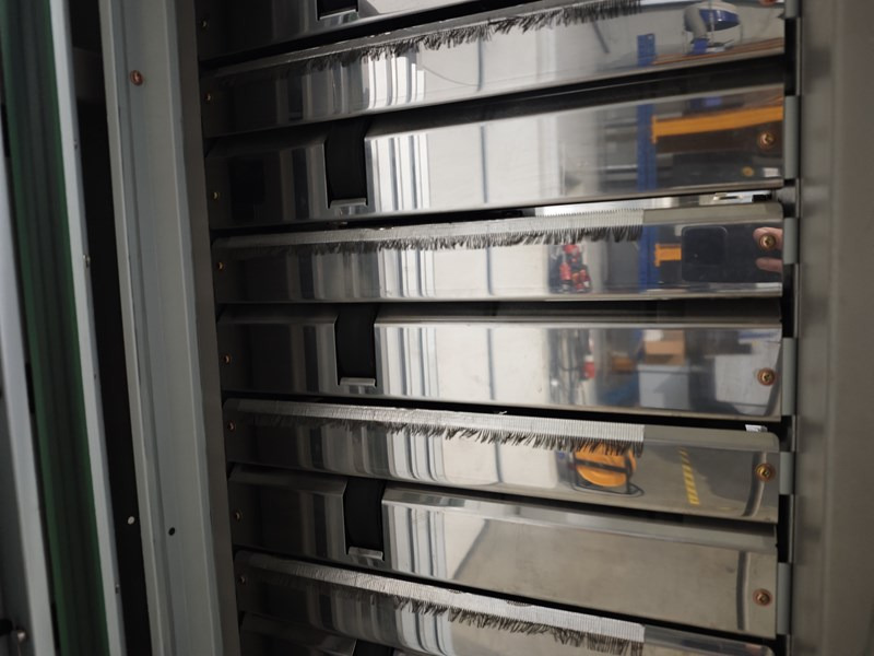 Horizon VAC-100 c | collator | 10 stations | 2005 | 1.17 mio - Drukmachine: afbeelding 4 Horizon VAC-100 c | collator | 10 stations | 2005 | 1.17 mio - Drukmachine: afbeelding 4