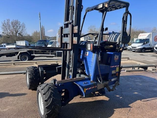 MOFFET M8-25.4 3X3X3 M8-25.4 MULTIDIRECTIONNEL - Meeneemheftruck: afbeelding 1 MOFFET M8-25.4 3X3X3 M8-25.4 MULTIDIRECTIONNEL - Meeneemheftruck: afbeelding 1