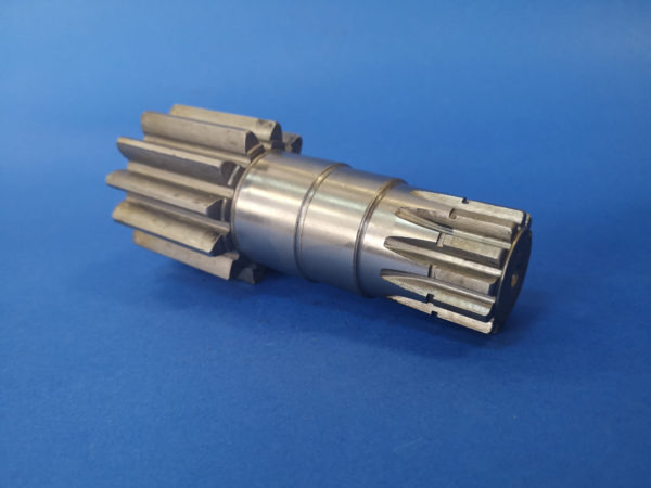 010230A Wałek silnika obrotu Hanix, Schaeff HR4 - Zwenkmotor voor Bouwmachine: afbeelding 1 010230A Wałek silnika obrotu Hanix, Schaeff HR4 - Zwenkmotor voor Bouwmachine: afbeelding 1