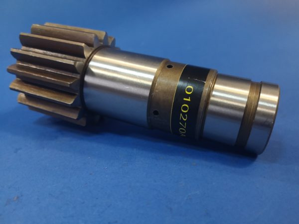 010270A Wałek silnika obrotu Bobcat 320 i 322 - Zwenkmotor voor Bouwmachine: afbeelding 1 010270A Wałek silnika obrotu Bobcat 320 i 322 - Zwenkmotor voor Bouwmachine: afbeelding 1